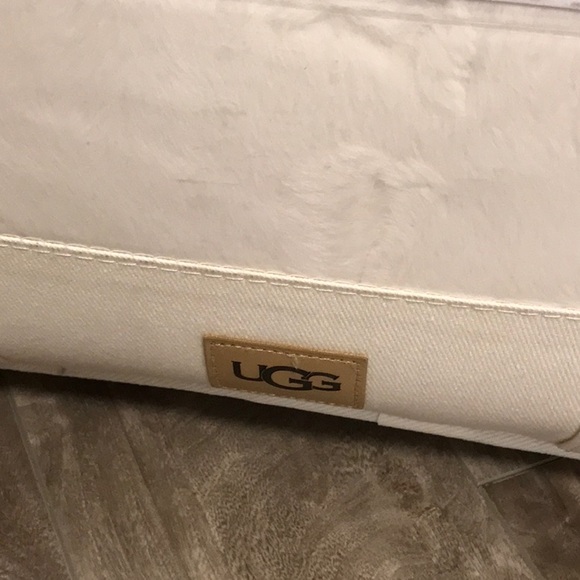 UGG Bedding Ugg Alondra Faux Fur Comforter Sham Set Poshmark